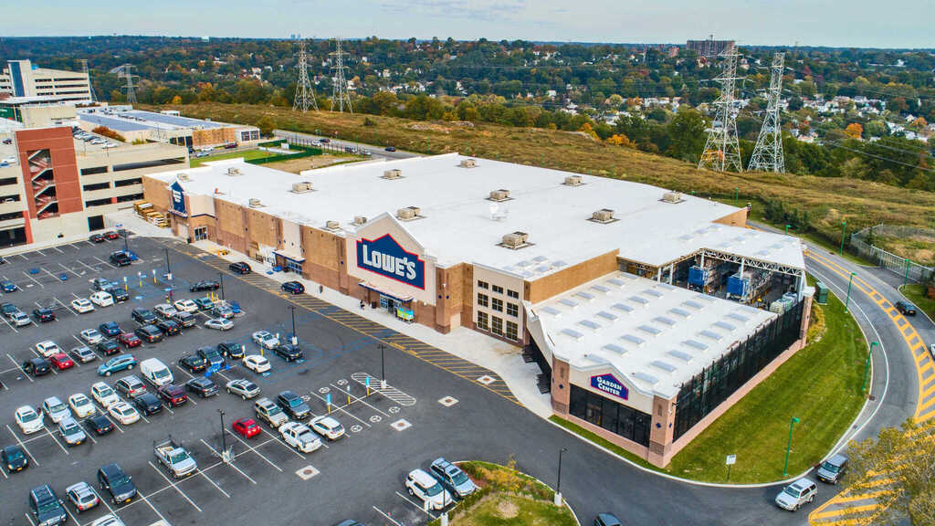 Lowe's Home Center Yonkers - Exterior Aerial photo of building