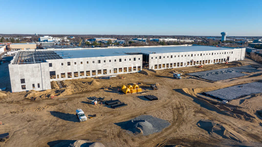 Nassau Logistics Center - Construction