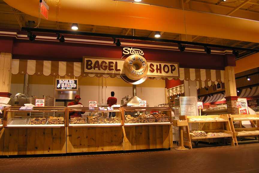 Stew Leonard's - Interior photo of bagel